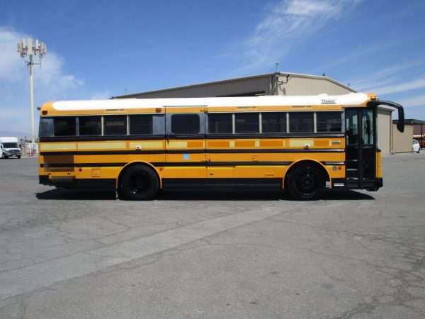 2005 Thomas Saf-T-Liner HDX Lift Equipped School Bus B60718 - Image 4