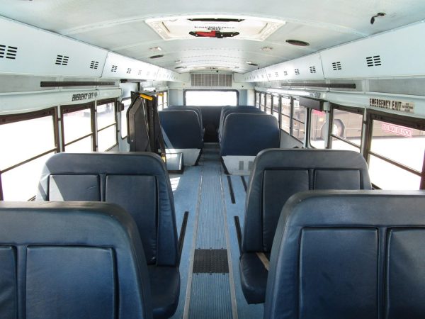 2005 Thomas Saf-T-Liner HDX Lift Equipped School Bus B60719 - Image 9