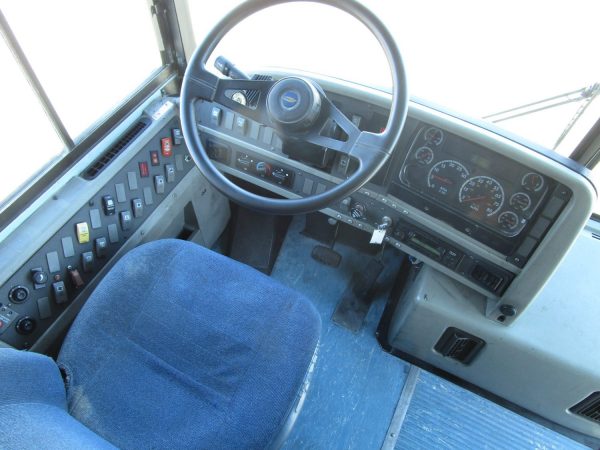 2005 Thomas Saf-T-Liner HDX Lift Equipped School Bus B60719 - Image 11