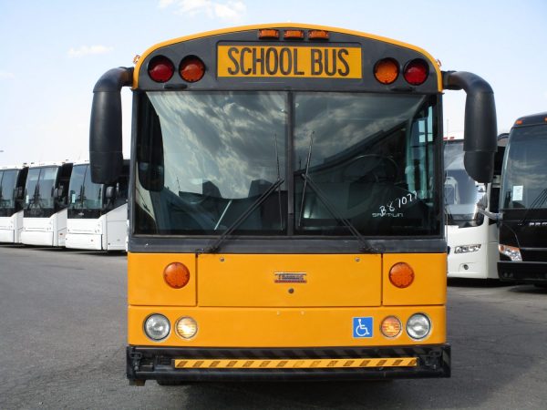 2007 Thomas Saf-T-Liner HDX Lift Equipped School Bus B87077 - Image 2