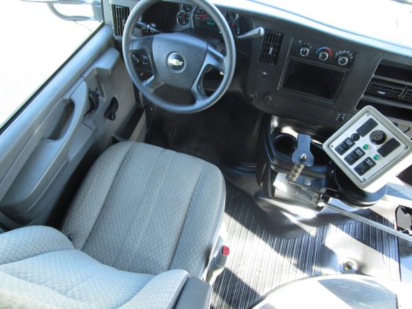 2008 Collins Bantam Daycare Bus B06761 - Image 11