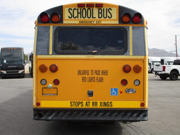 2006 Thomas Saf-T-Liner HDX Lift Equipped School Bus B74954 - Image 6