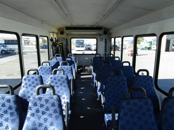 2014 Starcraft Allstar Lift Equipped Shuttle Bus S88895 - Image 9