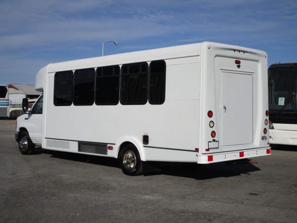 2017 Goshen Impulse Shuttle Bus Sales S26500 - Image 5