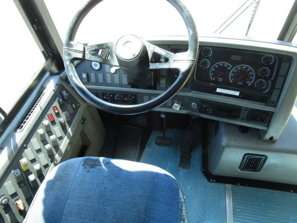 2007 Thomas Saf-T-Liner HDX Lift Equipped School Bus B88700 - Image 11