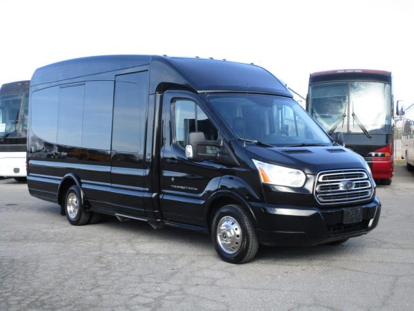 2016 Turtle Top VT3 Luxury Shuttle Bus S54713