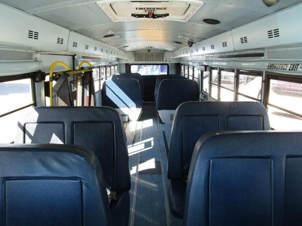 2007 Thomas Saf-T-Liner HDX Lift Equipped School Bus B87048 - Image 9