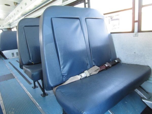2007 Thomas Saf-T-Liner HDX Lift Equipped School Bus B88720 - Image 8