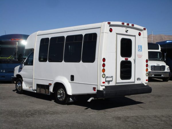 2012 Elkhart Coach ECII Lift Equipped Shuttle S29117 - Image 5