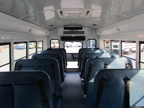 2015 Chevy Starcraft Quest School Bus B38032 - Image 10