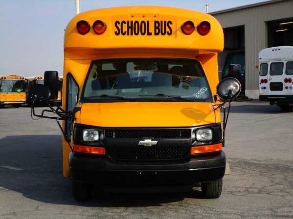 2015 Chevy Starcraft Quest School Bus B38032 - Image 2