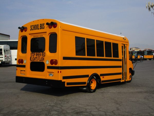 2015 Chevy Starcraft Quest School Bus B38032 - Image 7