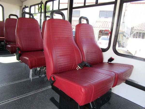 2014 Starcraft Allstar Lift Equipped Shuttle Bus S17991 - Image 8