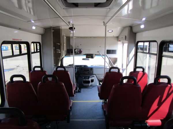 2014 Starcraft Allstar Lift Equipped Shuttle Bus S17991 - Image 10