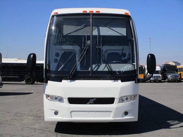 2016 Volvo 9700 Luxury Highway Coach C75956 - Image 2