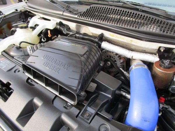 2011 Glaval Lift Equipped Shuttle S79604 - Image 11