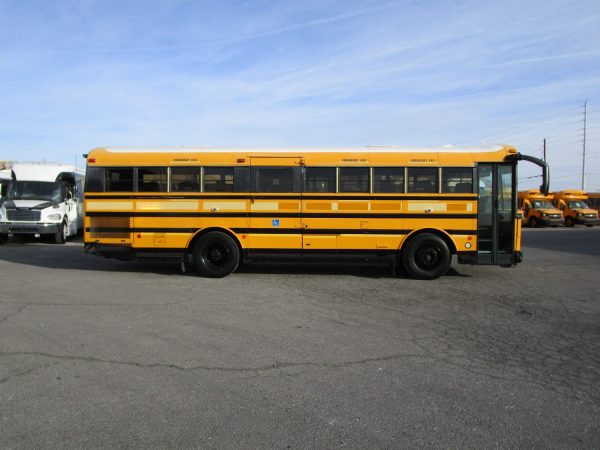 2006 Thomas Saf-T-Liner HDX Lift Equipped School Bus B76588 - Image 4