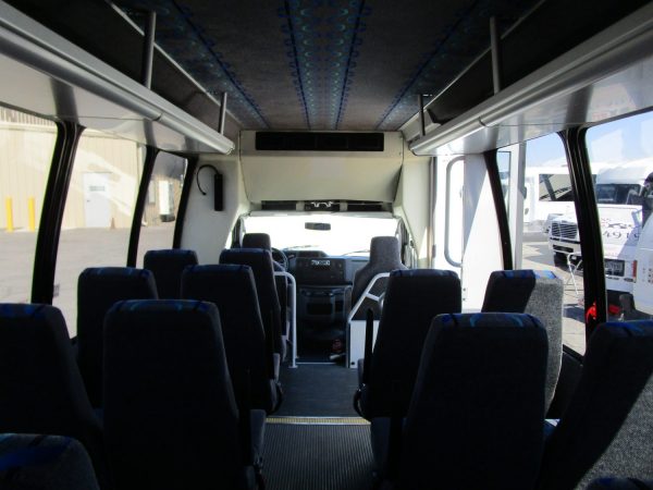 2011 Federal Spirit 27 Shuttle Bus S22746 - Image 10