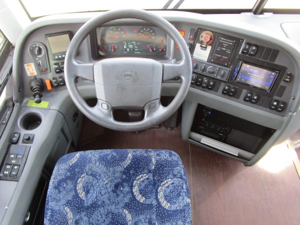 2014 Volvo 9700 Luxury Highway Coach C64937 - Image 11