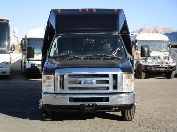 2011 Federal Spirit 27 Shuttle Bus S56074 - Image 2