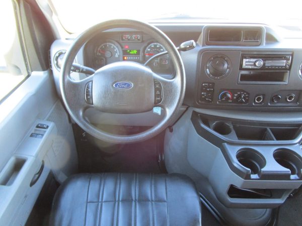 2011 Federal Spirit 27 Shuttle Bus S56074 - Image 11