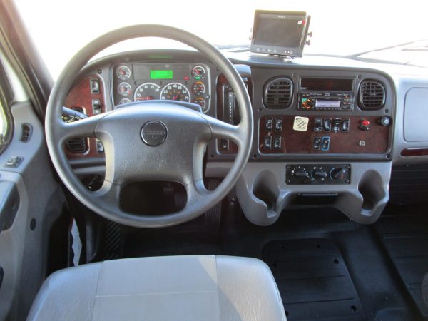 2017 Ameritrans 425 M2 Vista Luxury Shuttle Bus SX0541 - Image 11
