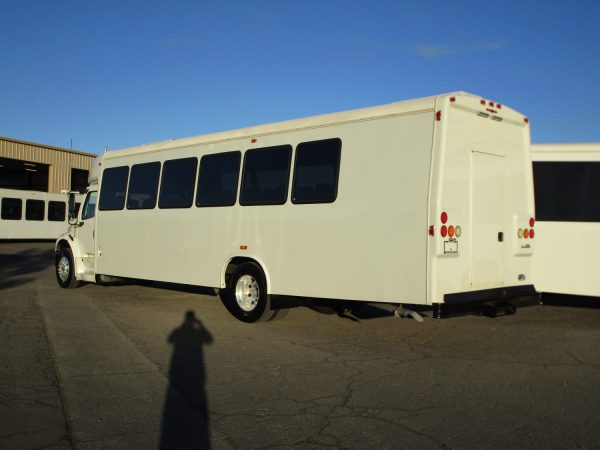 2016 Ameritrans Shuttle Bus SC3271 - Image 5