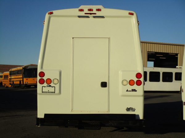 2016 Ameritrans Shuttle Bus SC3271 - Image 6
