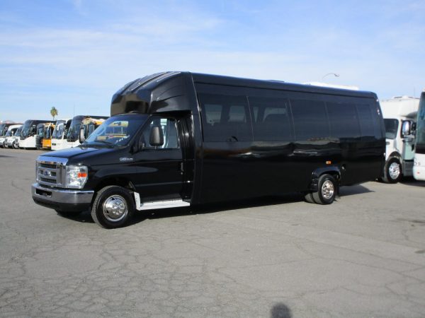 2017 KSIR 290RL Shuttle Bus S62960 - Image 3