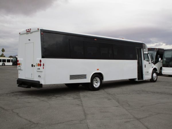 2016 Ameritrans Shuttle Bus SC3270 - Image 7