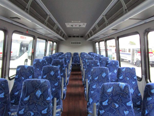 2016 Ameritrans Shuttle Bus SC3270 - Image 9