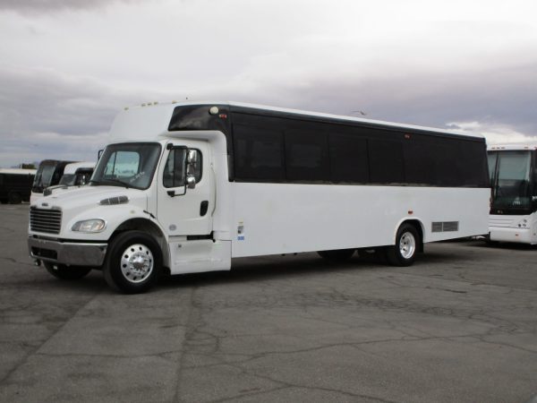 2016 Ameritrans Shuttle Bus SC3270 - Image 3