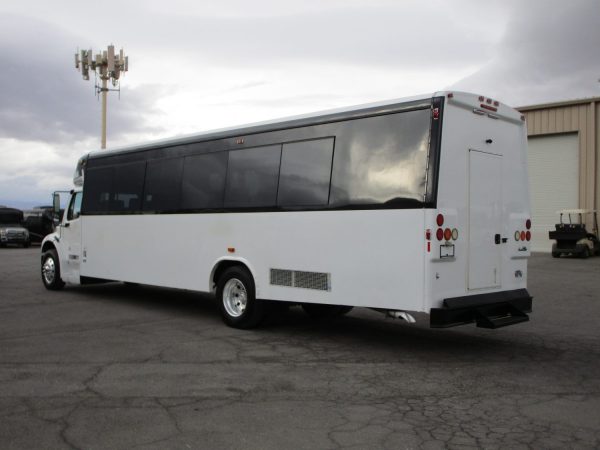 2016 Ameritrans Shuttle Bus SC3270 - Image 5