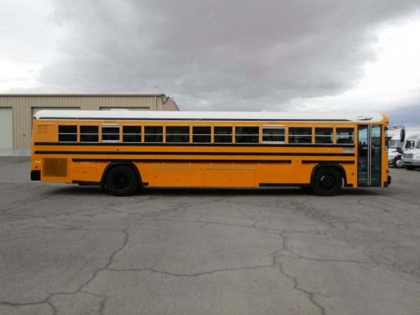 2002 Blue Bird All American School Bus B05325 - Image 4