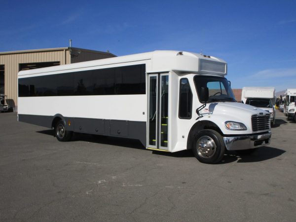 2016 Glaval Bus Legacy Shuttle Bus SL6401