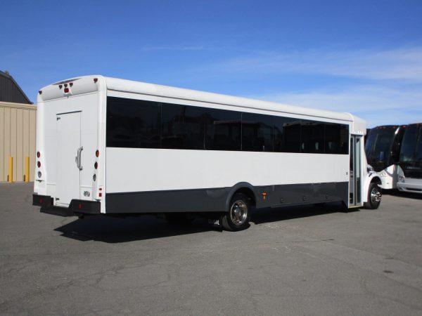 2016 Glaval Bus Legacy Shuttle Bus SL6401 - Image 7