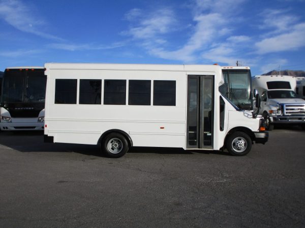 2010 Starcraft Prodigy MFSAB Daycare Bus B68130 - Image 4