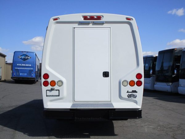 2016 Ameritrans 285 Executive Shuttle S26608 - Image 6