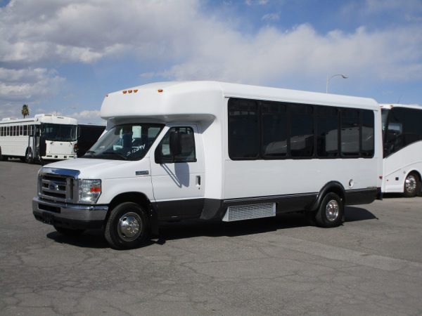 2013 ElDorado Aerotech Shuttle Bus S12694 - Image 3