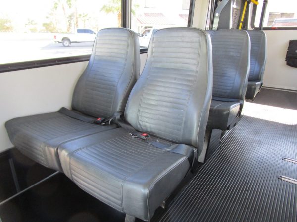 2013 Champion Lift Equipped Bus S32719 - Image 8