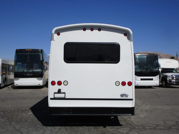 2013 Champion Lift Equipped Bus S32719 - Image 6