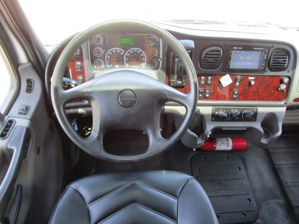 2017 Grech Motors GM40 Executive Style Shuttle Bus SN8601 - Image 11