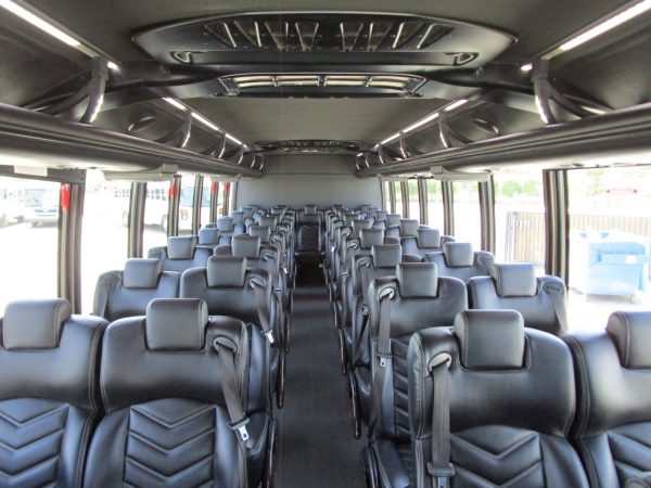2017 Grech Motors GM40 Executive Style Shuttle Bus SN8601 - Image 9