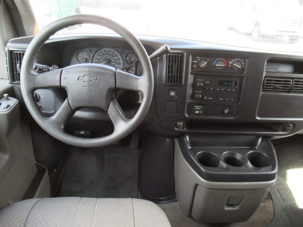 2004 Chevrolet Express 3500 LS Extended Van S96287 - Image 11