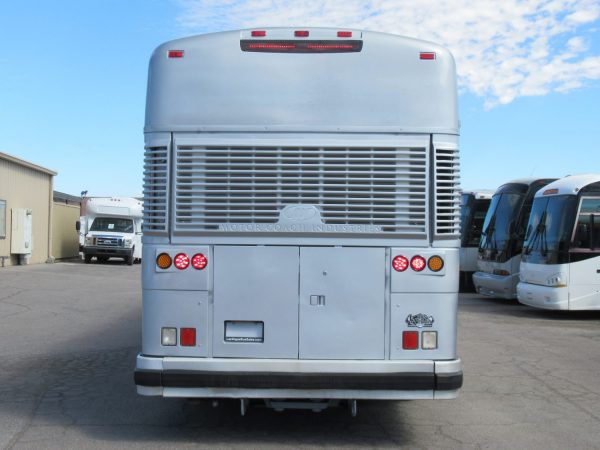 2006 MCI D4505 Highway Coach C57070 - Image 6