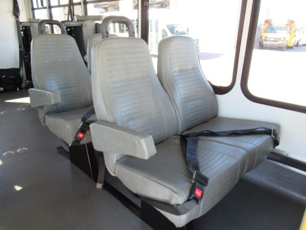 2016 Starcraft Allstar Lift Equipped Shuttle Bus S05415 - Image 8