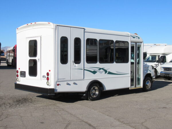 2008 Starcraft Allstar Lift Equipped Shuttle Bus S57219 - Image 7