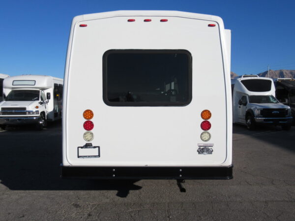 2010 Goshen Lift Equipped Shuttle Bus S69991 - Image 6