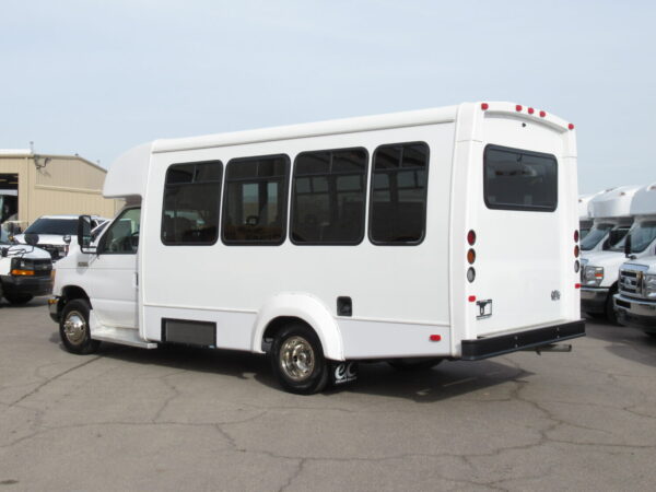 2019 Elkhart Coach ECII Lift Equipped Shuttle S30482 - Image 5