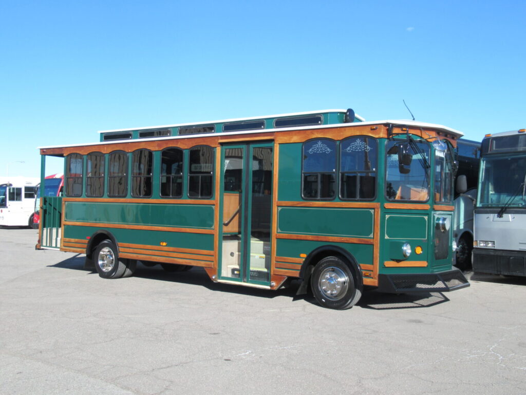 2006 Hometown Villager Trolley Bus T37461 Las Vegas Bus Sales